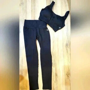 BQ leggings with built-in bra tank 2 PCS set O6.11.250.3